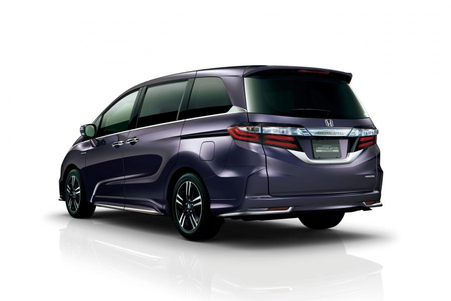  Honda Odyssey Absolute Hybrid 2016 года  (фото 2 из 6)